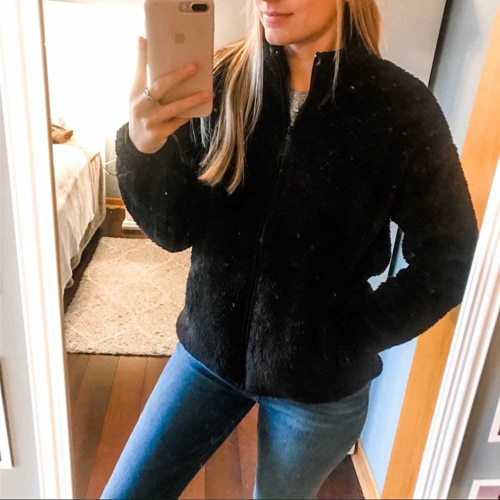 Black Fuzzy Zip Up Sweatshirt